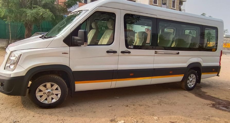 8 Seater Tempo Traveller